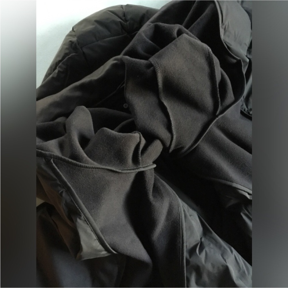 ATHLETA FINAL PRICE - Picture 10 of 15